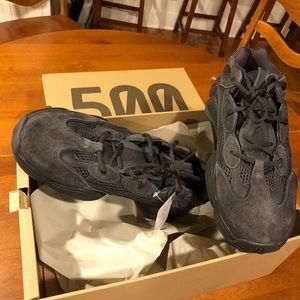 Yeezy 500 Black Brand New Never Worn Size 11.5